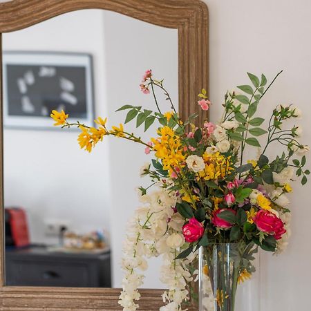 Syros Village Suites Vári エクステリア 写真