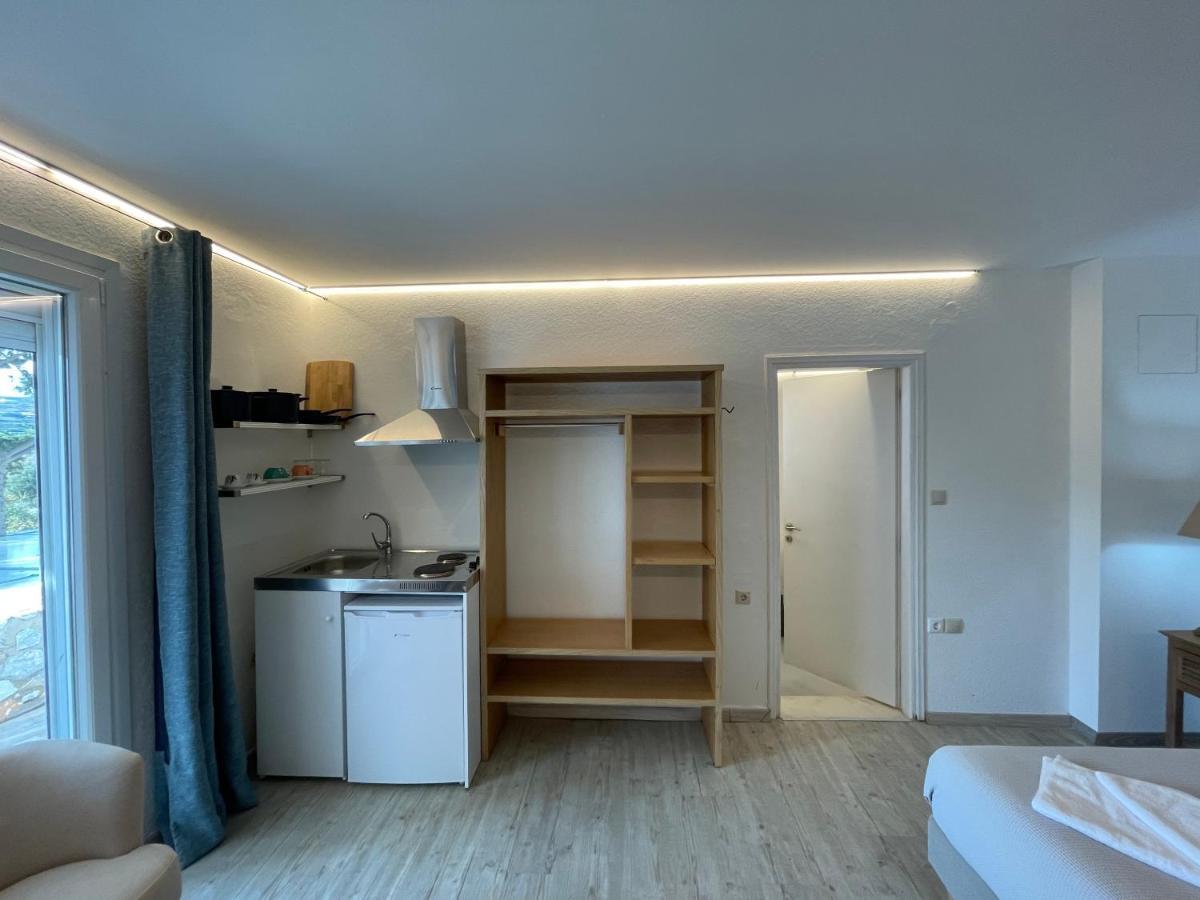 Syros Village Suites Vári エクステリア 写真