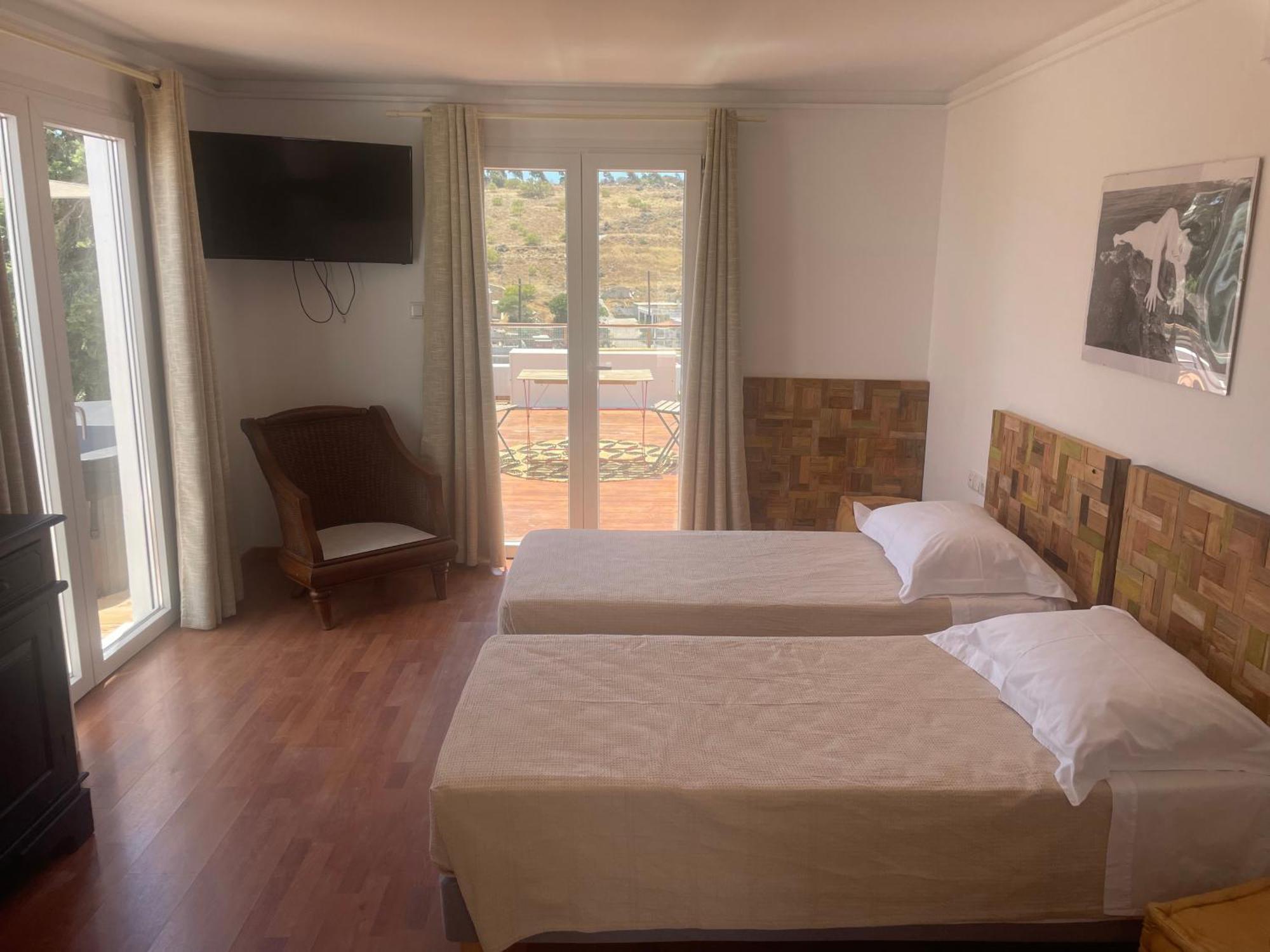 Syros Village Suites Vári エクステリア 写真