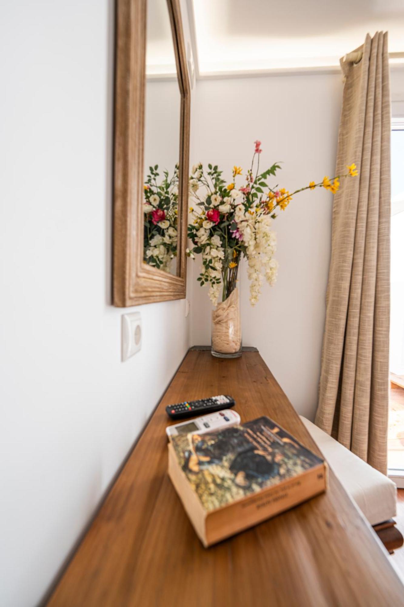 Syros Village Suites Vári エクステリア 写真