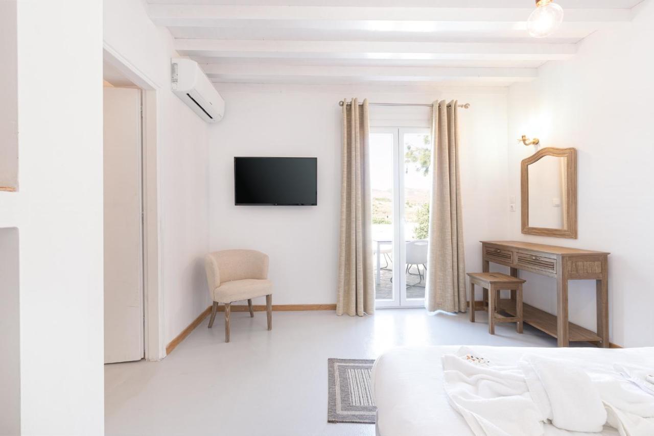Syros Village Suites Vári エクステリア 写真