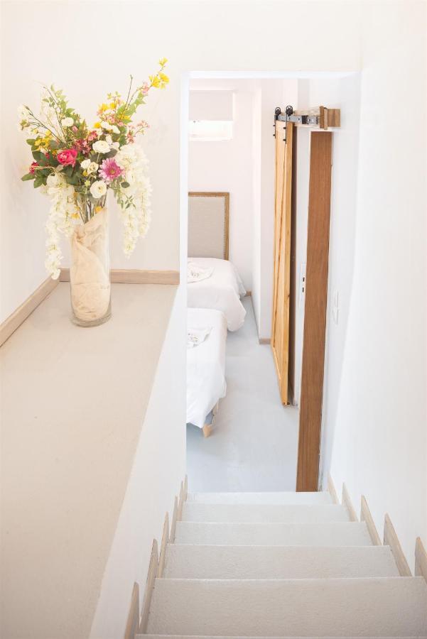 Syros Village Suites Vári エクステリア 写真