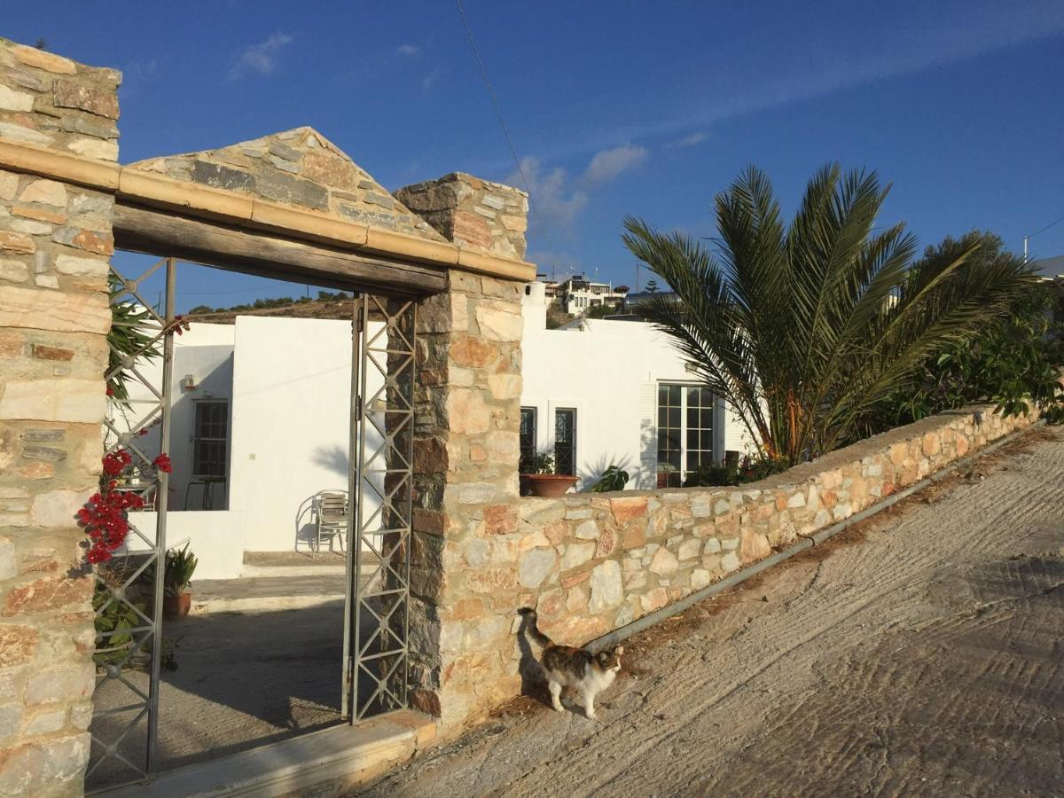 Syros Village Suites Vári エクステリア 写真